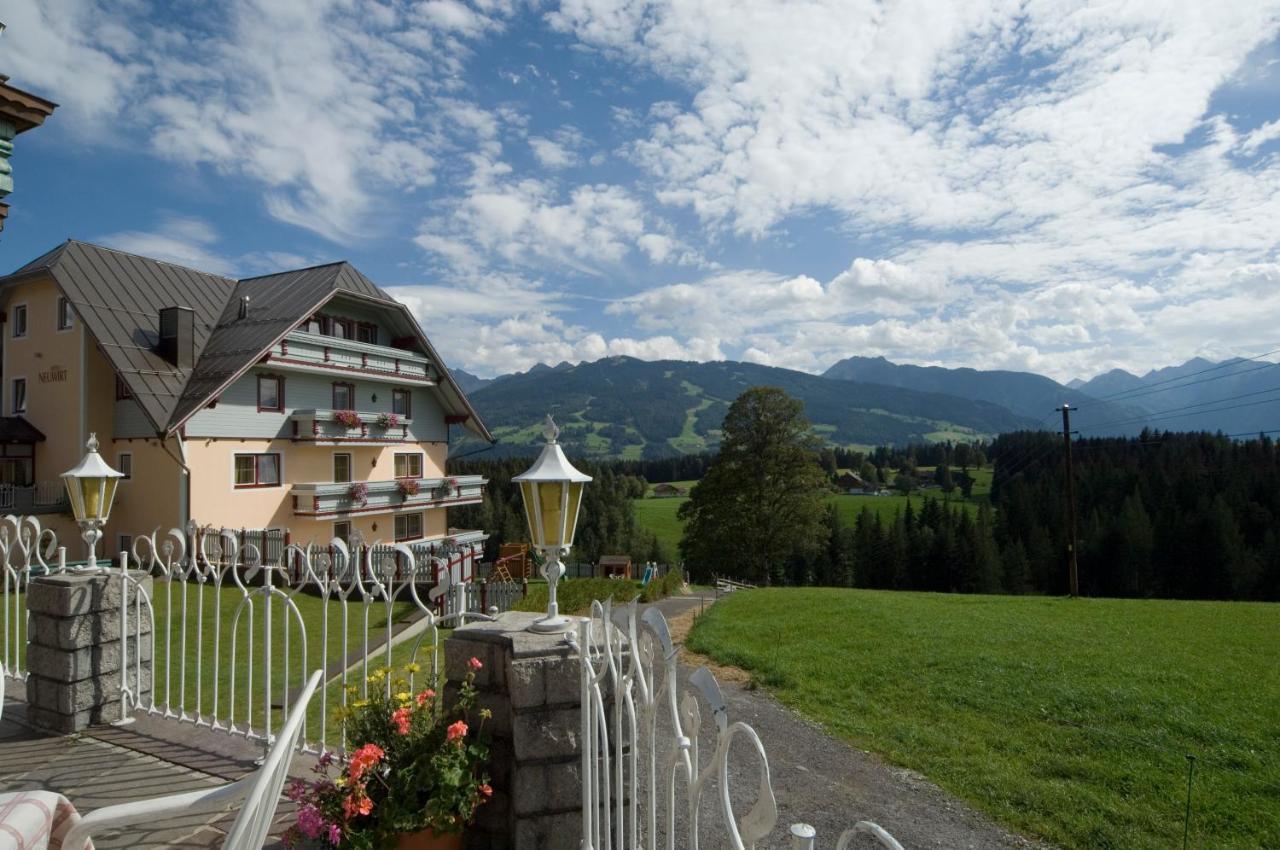 Hotel Neuwirt ラムサウ・アム・ダッハシュタイン エクステリア 写真