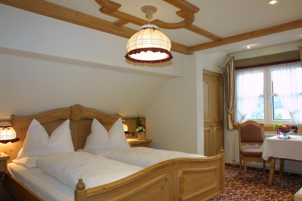 Hotel Neuwirt ラムサウ・アム・ダッハシュタイン 部屋 写真